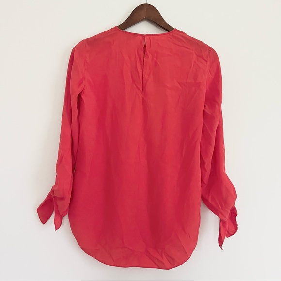 Massimo Dutti Long Sleeve Silk Blouse Women’s 4 Dark Pink Ribbon Sleeves Light - Picture 7 of 7